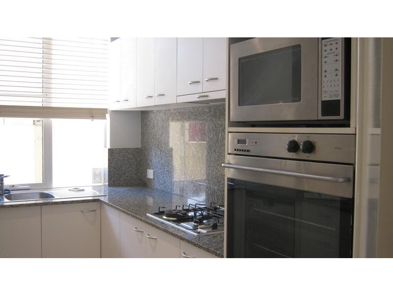 8 Tallow Tree Crescent, Subiaco WA 6008