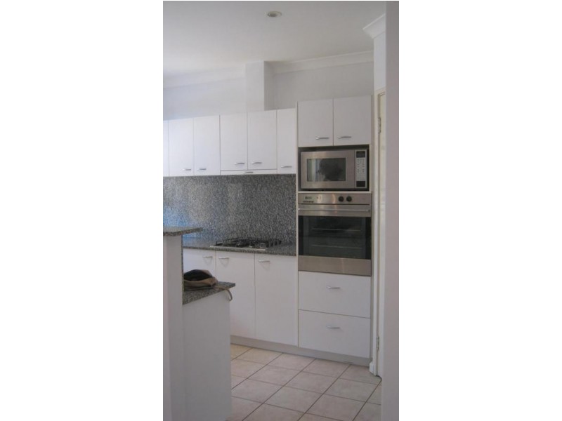 8 Tallow Tree Crescent, Subiaco WA 6008