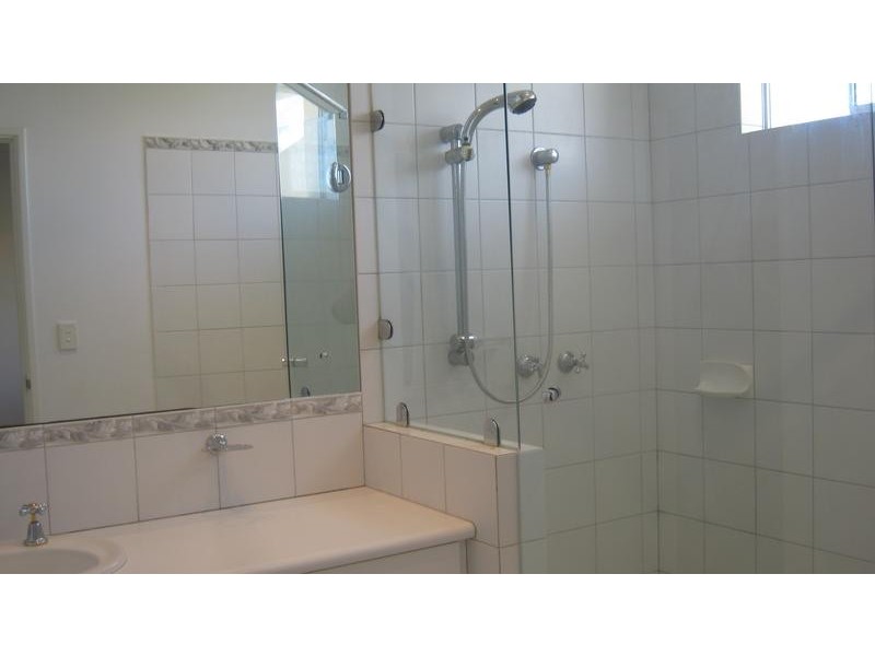 8 Tallow Tree Crescent, Subiaco WA 6008