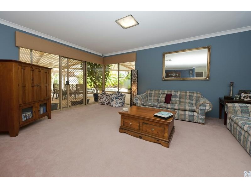 5 Sentinel Gardens, Leeming WA 6149
