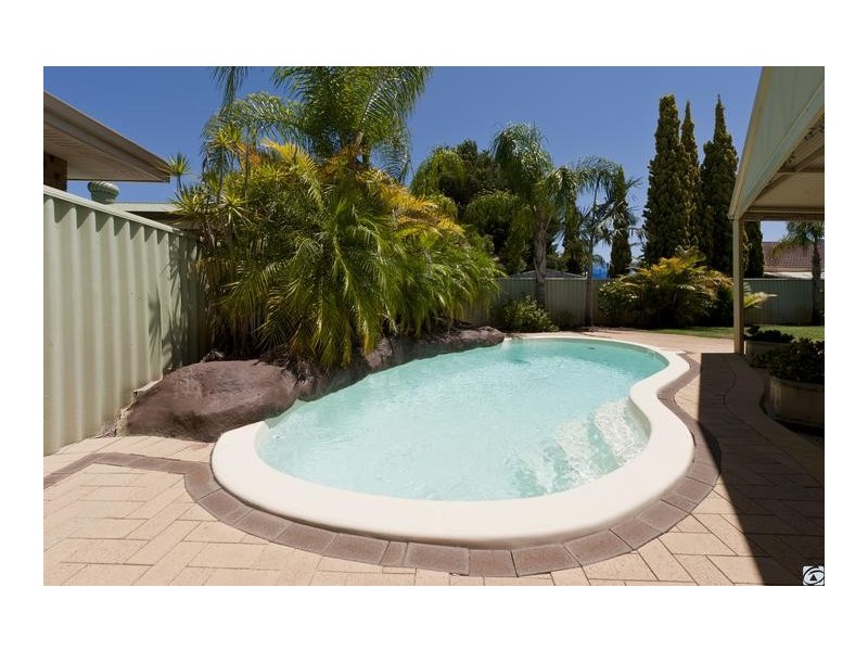 5 Sentinel Gardens, Leeming WA 6149