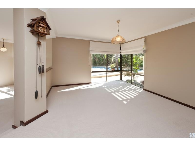 12 Harcourt Place, Bull Creek WA 6149