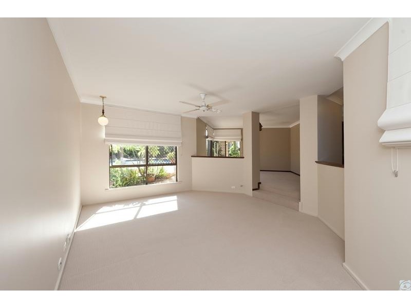 12 Harcourt Place, Bull Creek WA 6149