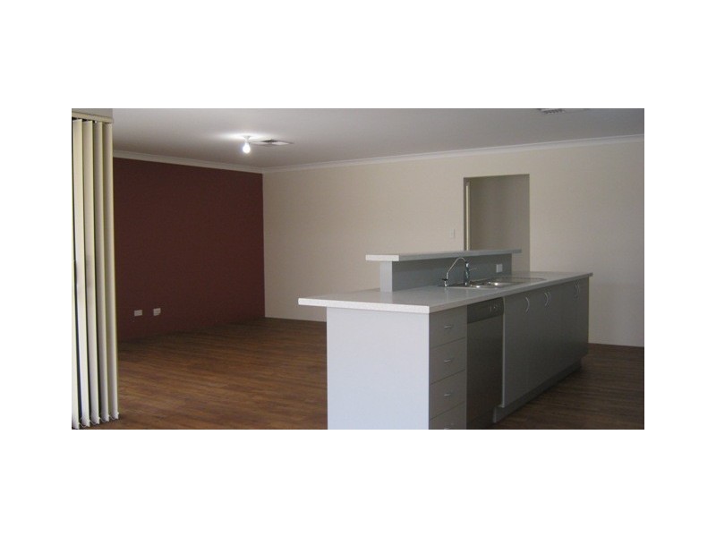 126 Furley Road, Southern River WA 6110