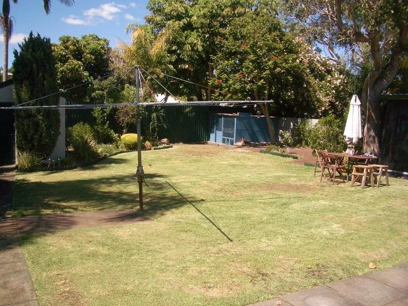 7 Cypress Road, Willetton WA 6155
