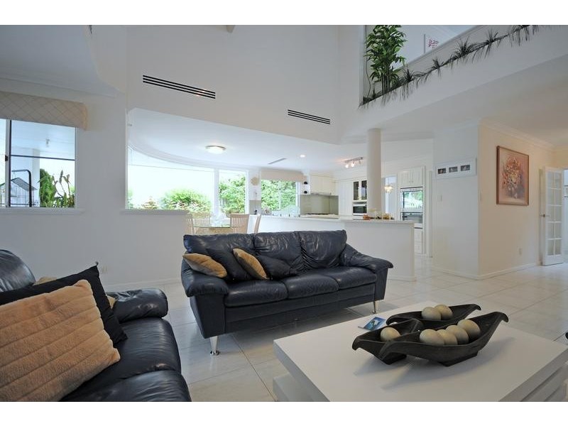 9 Sellen Court, Leeming WA 6149