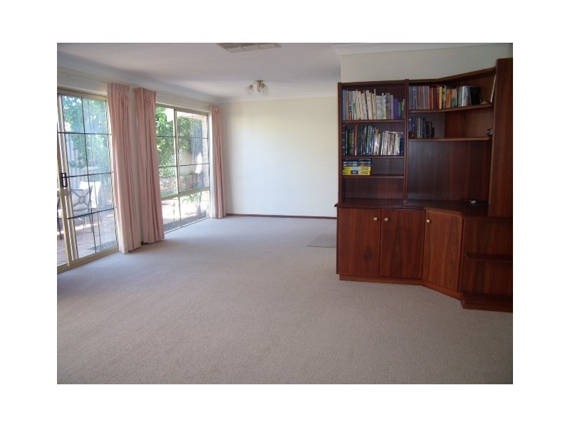4 Mapstone Gardens, Murdoch WA 6150