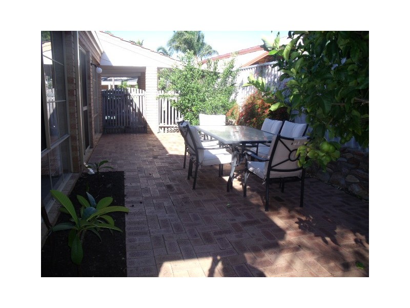 4 Mapstone Gardens, Murdoch WA 6150