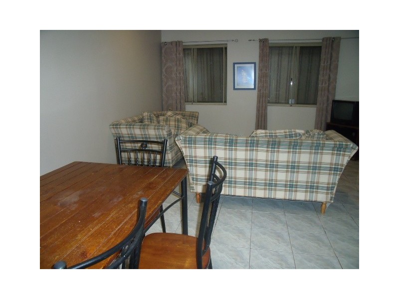 86 Leach Highway-Bedroom 1, Wilson WA 6107