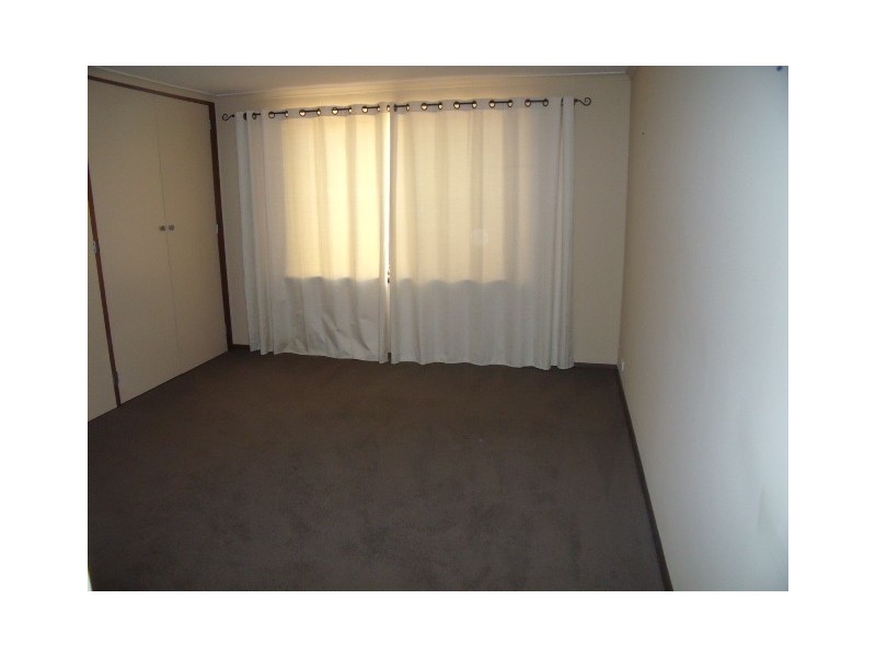 11 Gariver Street, Leeming WA 6149