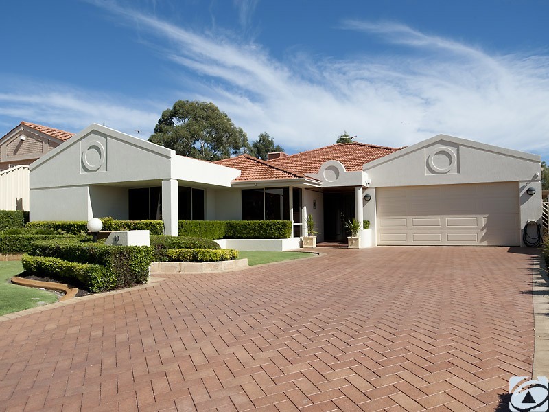 10 Carpenter Rise, Bull Creek WA 6149