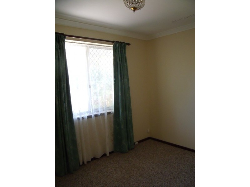 5A Nurdie Way, Riverton WA 6148