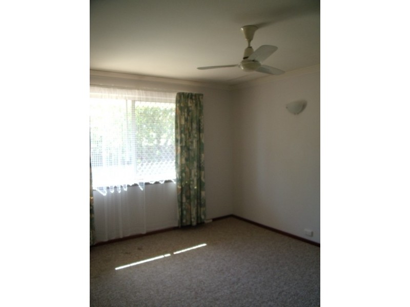 5A Nurdie Way, Riverton WA 6148