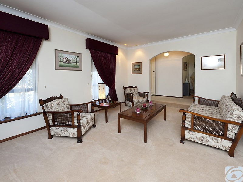 29 Hogarth Way, Bateman WA 6150