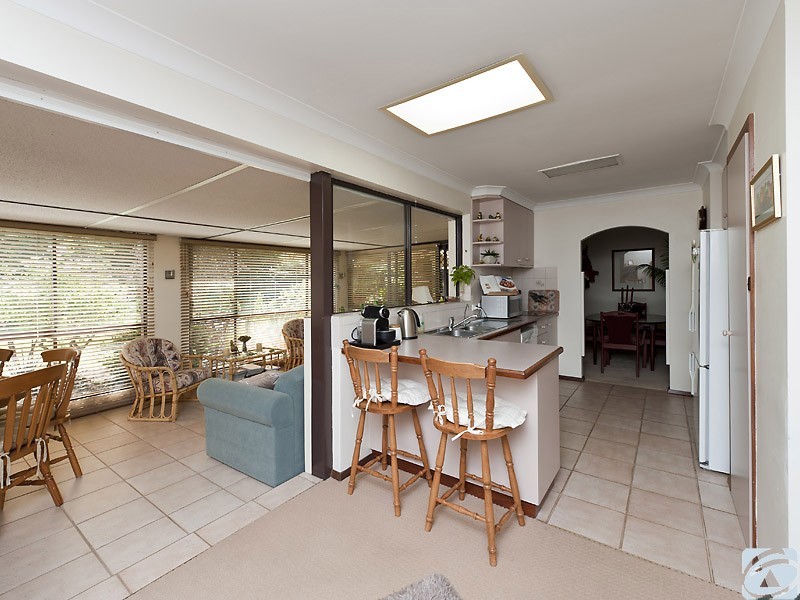29 Hogarth Way, Bateman WA 6150