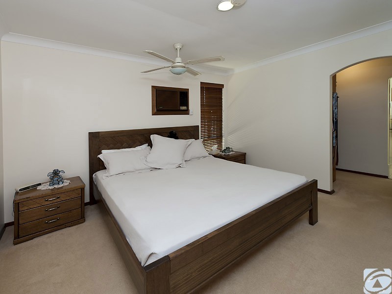 29 Hogarth Way, Bateman WA 6150