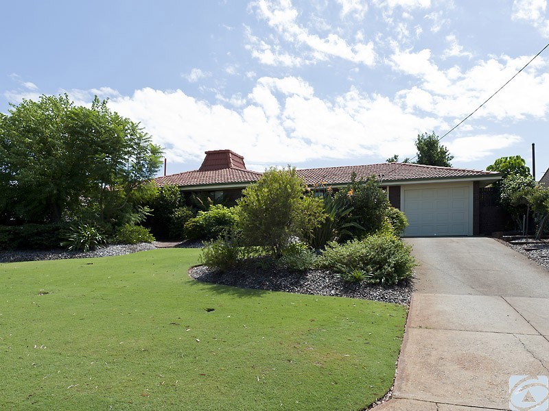 29 Hogarth Way, Bateman WA 6150