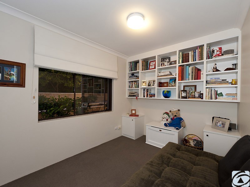 12 Matthew Avenue, Leeming WA 6149