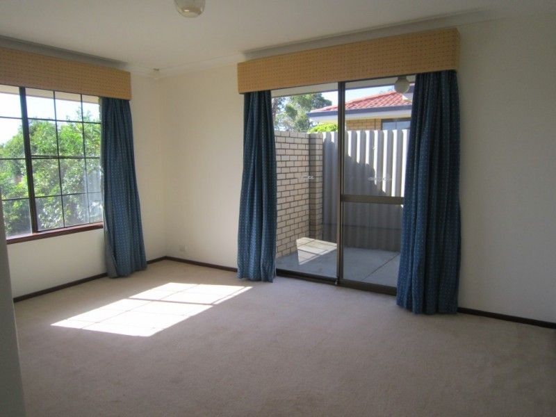 10 Clifford Way, Bull Creek WA 6149