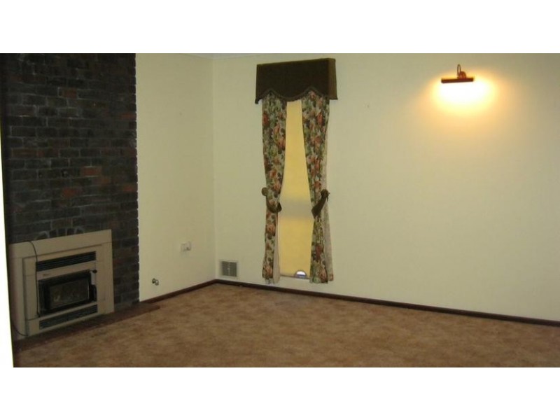 15 Caldecott Street, Thornlie WA 6108