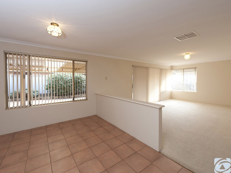 29 Sanderson Road, Bull Creek WA 6149