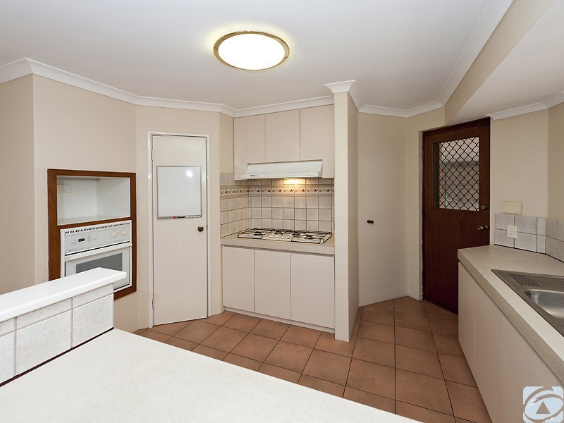 29 Sanderson Road, Bull Creek WA 6149
