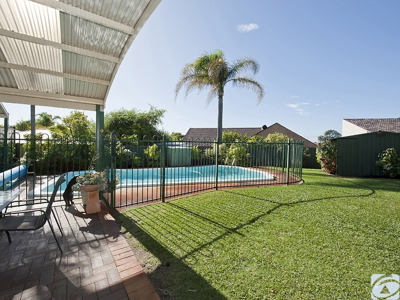 5 Leonard Place, Bull Creek WA 6149