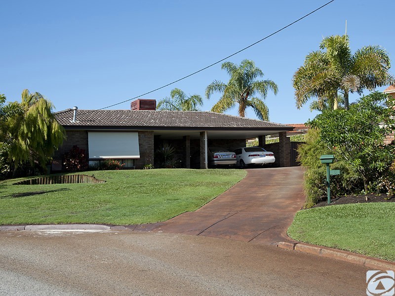 5 Leonard Place, Bull Creek WA 6149