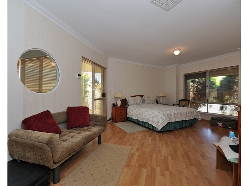 111 Beasley Road, Leeming WA 6149