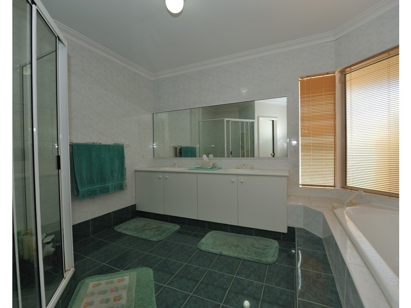 111 Beasley Road, Leeming WA 6149