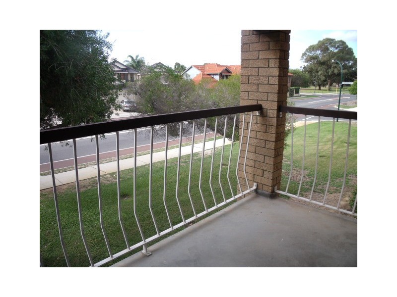 23/1 Clydesdale Street, Como WA 6152