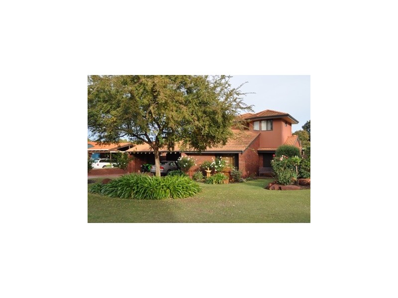 1 Tuxen Place, Bull Creek WA 6149