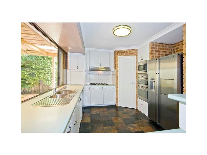 1 Tuxen Place, Bull Creek WA 6149