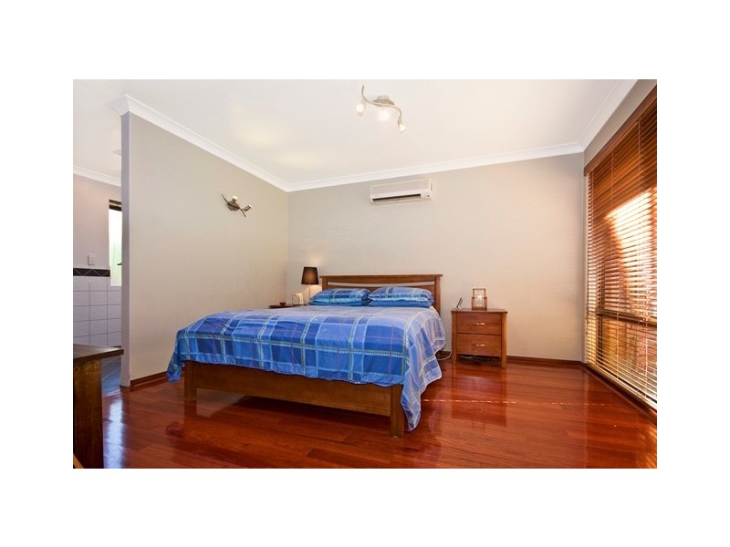 1 Tuxen Place, Bull Creek WA 6149