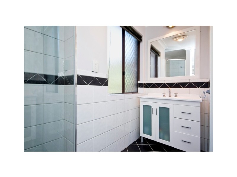 1 Tuxen Place, Bull Creek WA 6149