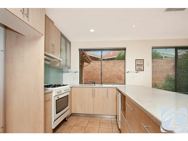 18 Maquire Way, Bull Creek WA 6149