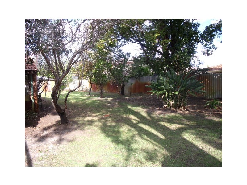 1 Bowler Place, Bull Creek WA 6149