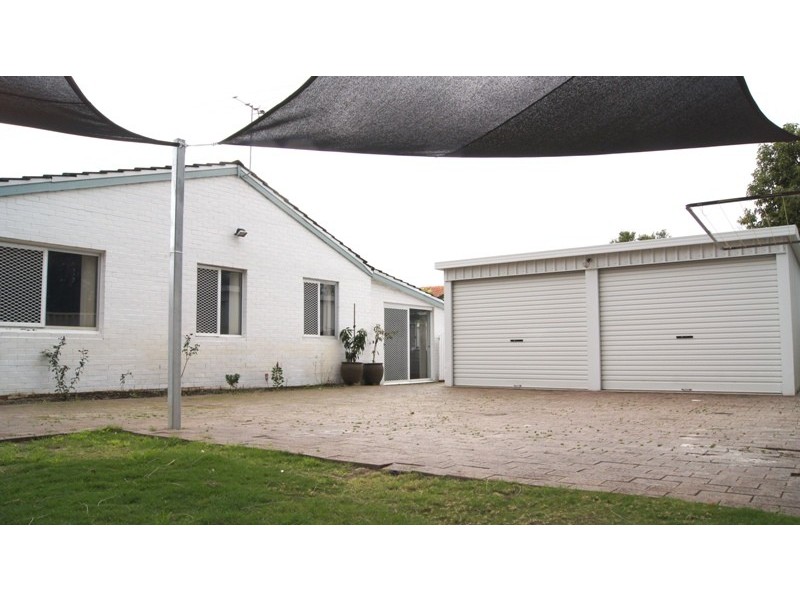 16 Windich Road, Bull Creek WA 6149