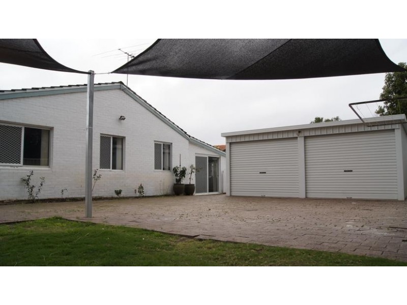 16 Windich Road, Bull Creek WA 6149