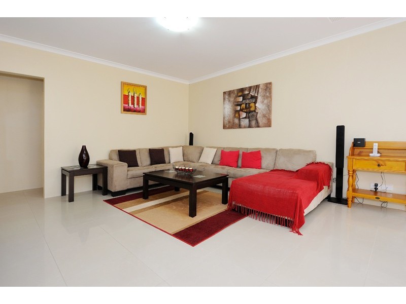 8 Kyle way, Canning Vale WA 6155