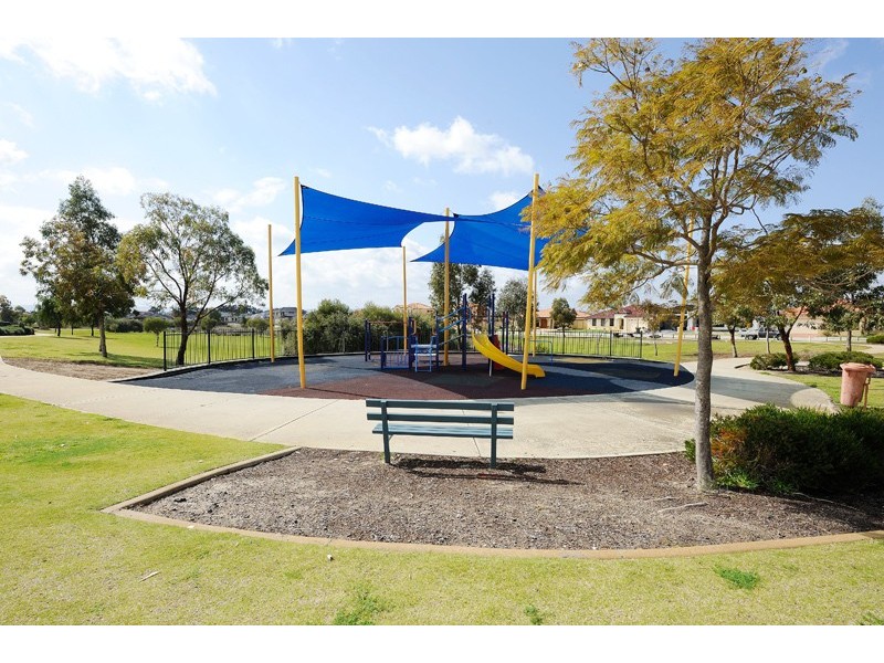 8 Kyle way, Canning Vale WA 6155