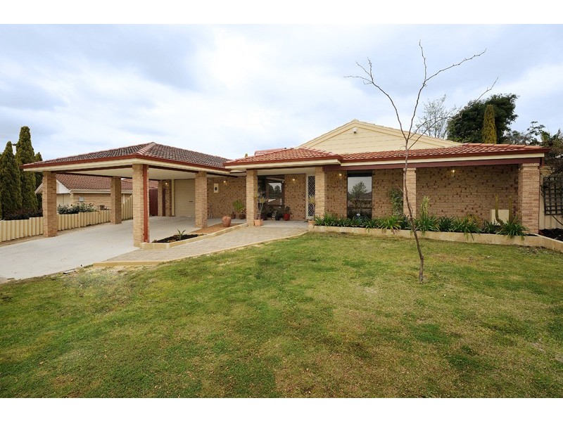 30 McGuiness Drive, Leeming WA 6149