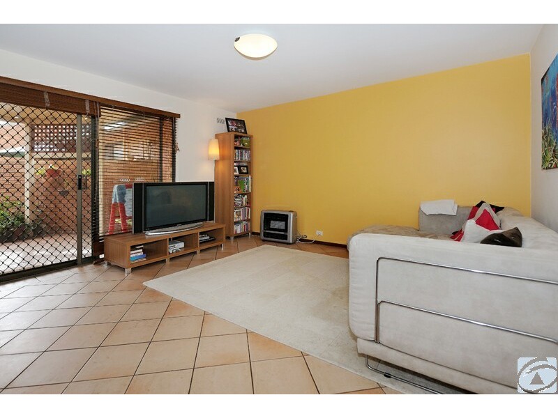 3/139 Darley Circle, Bull Creek WA 6149