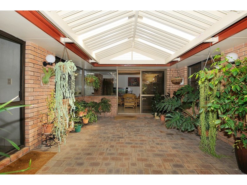 21 Parry Avenue, Bateman WA 6150