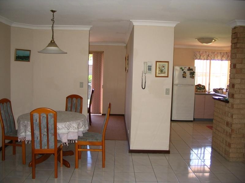 10 Chartwell Place, Leeming WA 6149