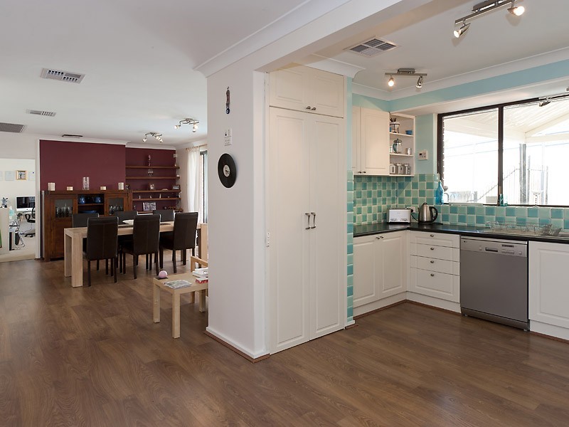 76 Camm Avenue, Bull Creek WA 6149