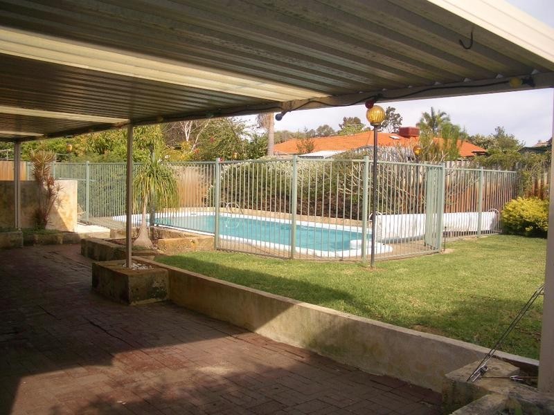 134 Parry Avenue, Bull Creek WA 6149