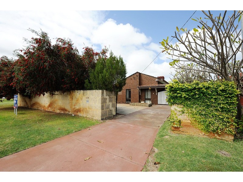 134 Parry Avenue, Bull Creek WA 6149