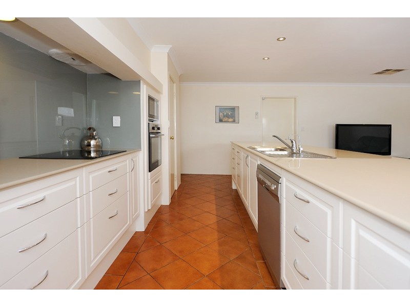 5 Forster Court, Bull Creek WA 6149