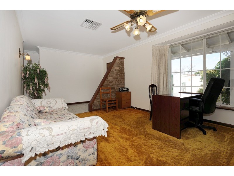 137 Parry Avenue, Bull Creek WA 6149